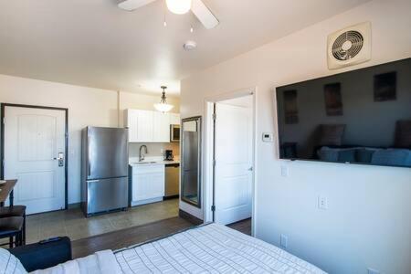 Apartamento Vistas 201- Modern Sierra Vista 1bd great location Exterior foto